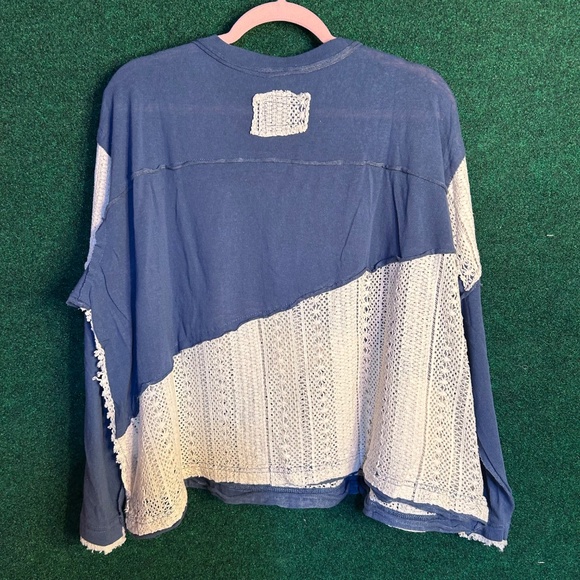 154 NWOT POL oversized Long Sleeve Crochet Print Peace Symbol Indigo Shirt - Picture 10 of 13